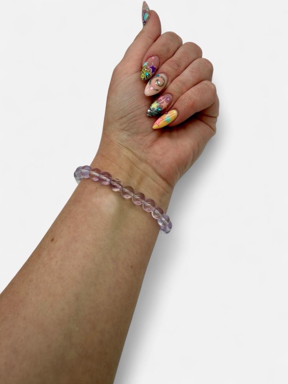 Grade AAA "ICY"
Lavender Amethyst
Bracelet aka Rose De France Color Bracelet